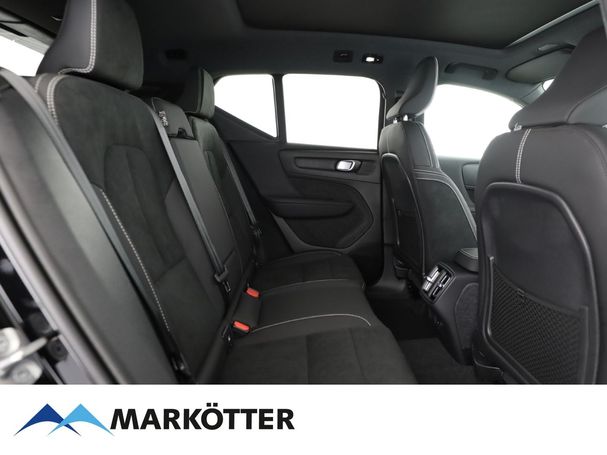 Volvo XC40 B4 Ultra Black Edition 145 kW image number 7