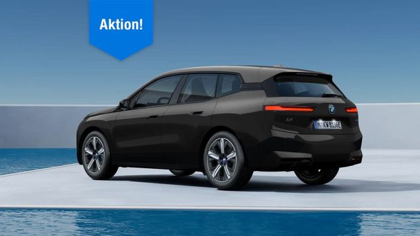 BMW iX xDrive40 240 kW image number 3