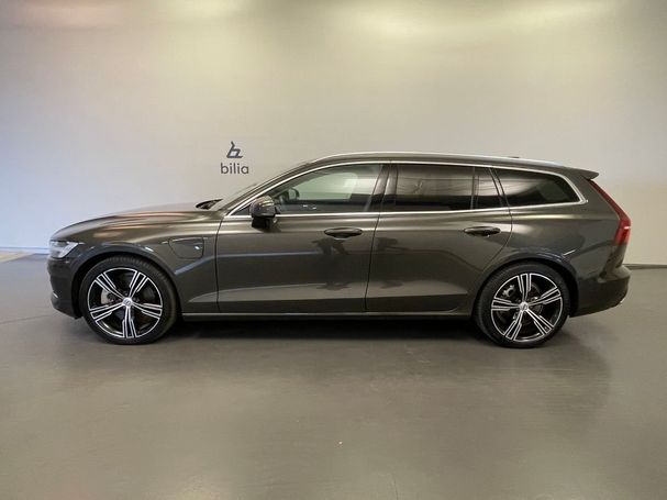 Volvo V60 T6 Recharge AWD 261 kW image number 3