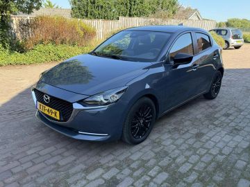 Car image 2