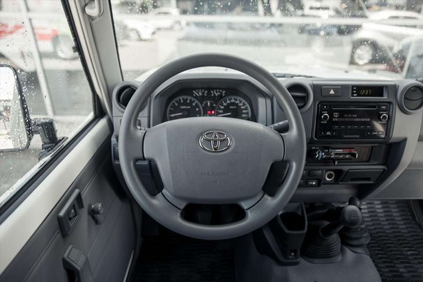 Toyota Land Cruiser 192 kW image number 23