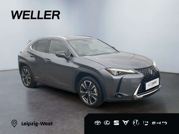 Lexus UX 250h 135 kW image number 24