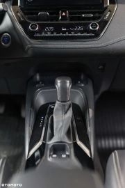 Car image 33