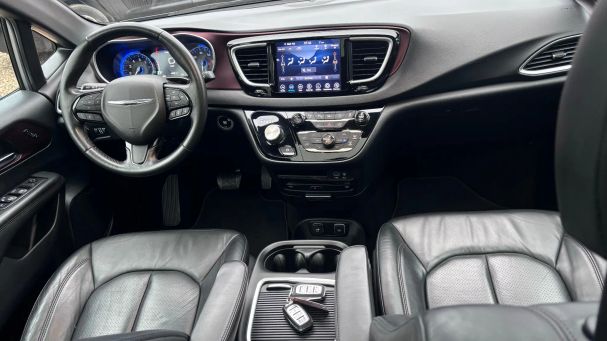 Chrysler Pacifica 211 kW image number 24