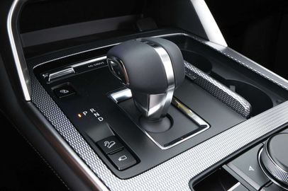 Car image 37