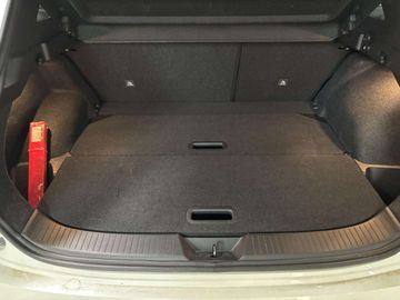 Car image 37