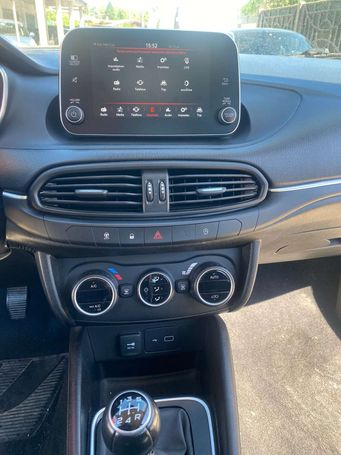 Fiat Tipo 1.3 Lounge 70 kW image number 14