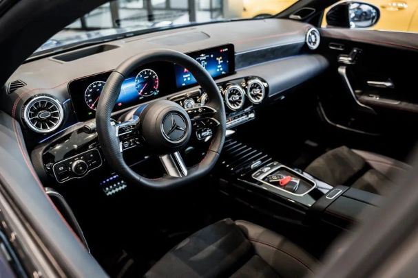 Mercedes-Benz CLA 220 140 kW image number 14