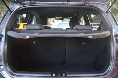 Car image 31
