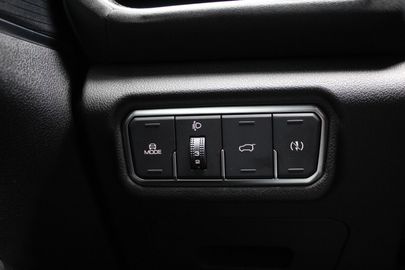 Car image 29