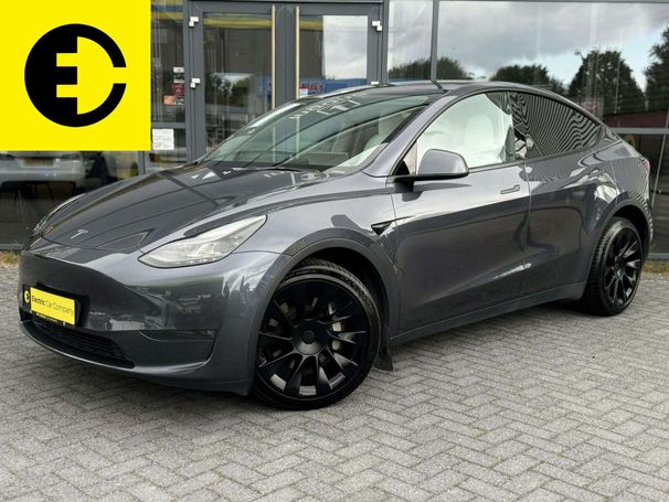 Tesla Model Y Long Range AWD 377 kW image number 9