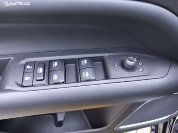 Car image 41