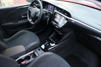 Car image 15