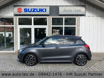 Car image 5