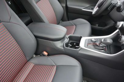 Car image 31