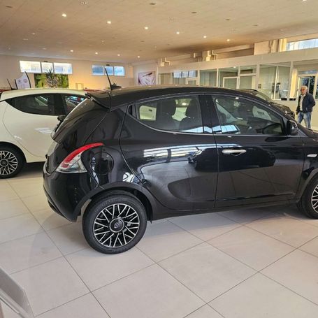 Lancia Ypsilon 51 kW image number 4