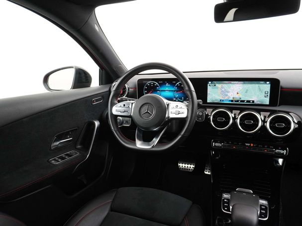 Mercedes-Benz A 180 AMG 100 kW image number 26