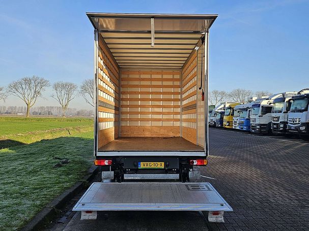 Renault Master 107 kW image number 13