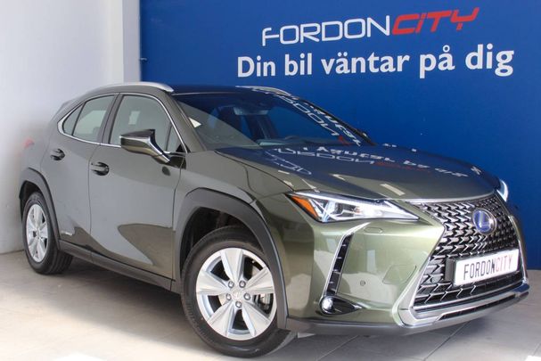 Lexus UX 250h F E-FOUR 135 kW image number 2