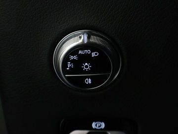 Car image 33