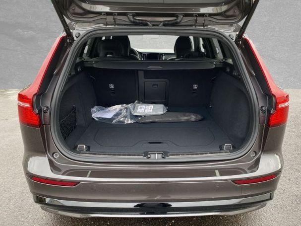 Volvo V60 T8 Plus Dark AWD 335 kW image number 10