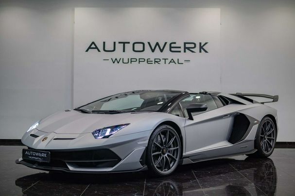 Lamborghini Aventador Roadster SVJ 566 kW image number 1