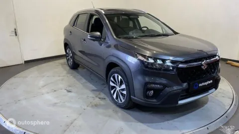 Car image 3