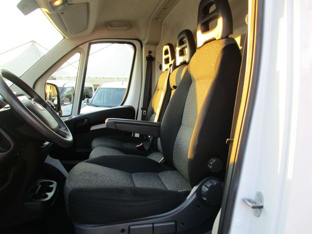 Fiat Ducato 2.3 88 kW image number 10