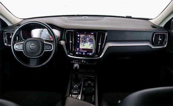 Volvo V60 D4 Momentum 140 kW image number 26