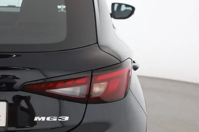Car image 29