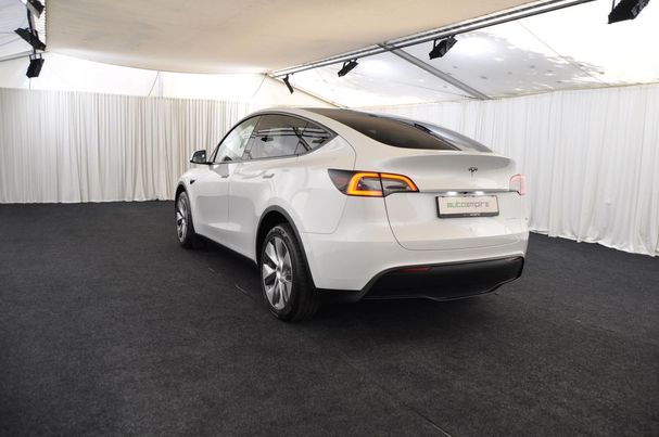 Tesla Model Y Long Range AWD 378 kW image number 6