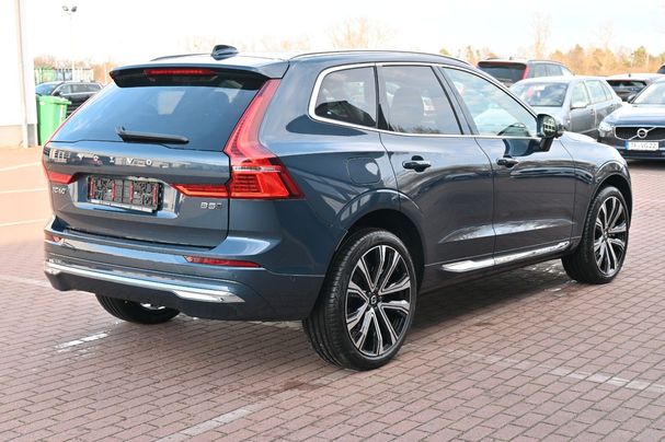 Volvo XC60 AWD B5 173 kW image number 3