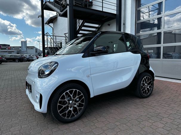 Smart ForTwo coupe EQ 60 kW image number 1