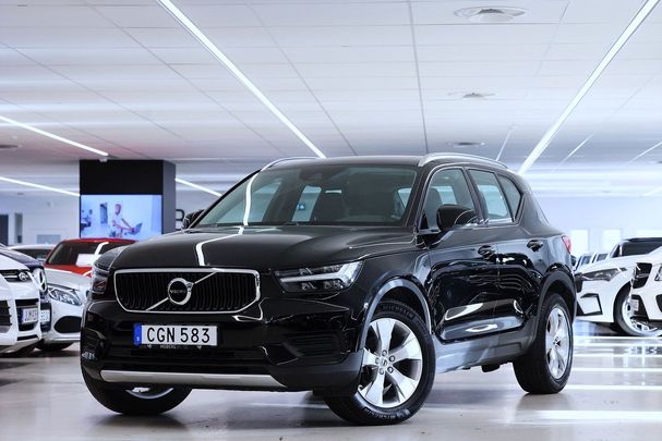 Volvo XC40 D3 Momentum 110 kW image number 1