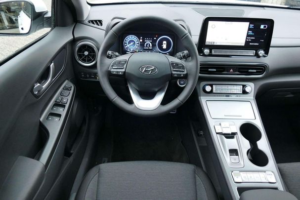 Hyundai Kona EV 150 kW image number 8