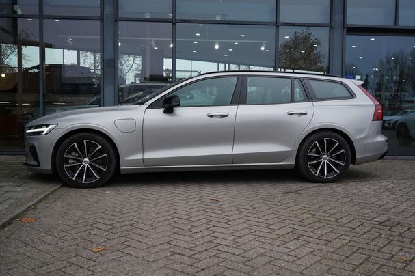 Volvo V60 T6 Recharge AWD Plus 257 kW image number 2