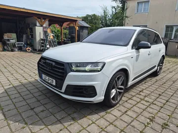 Car image 37