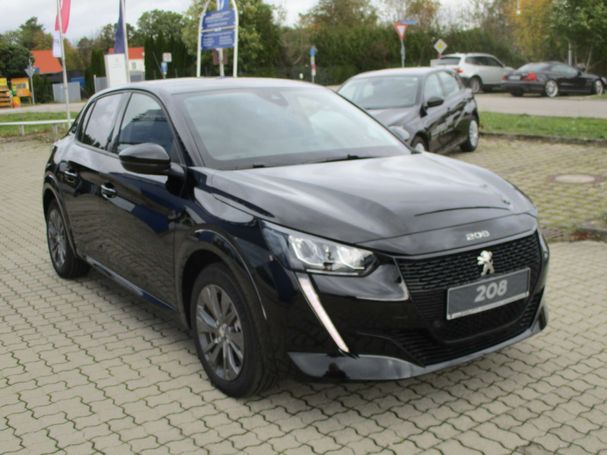 Peugeot e-208 100 kW image number 2