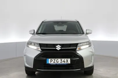 Car image 3