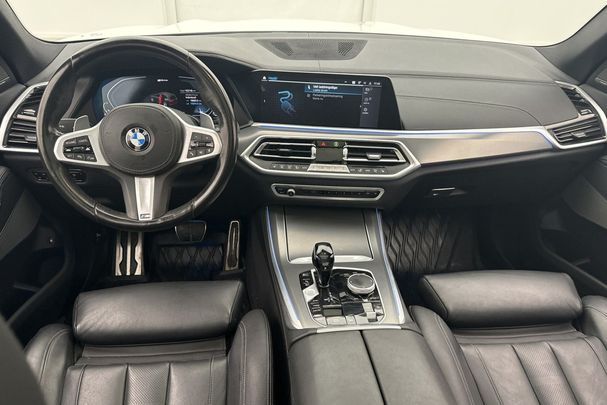 BMW X5 45e xDrive 291 kW image number 18