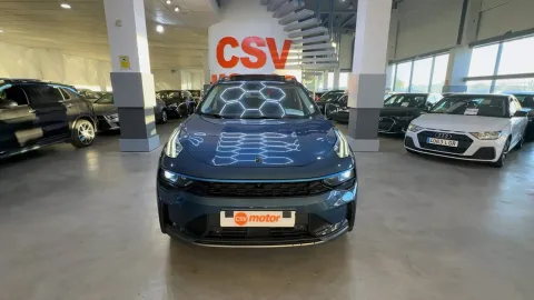 Car image 4