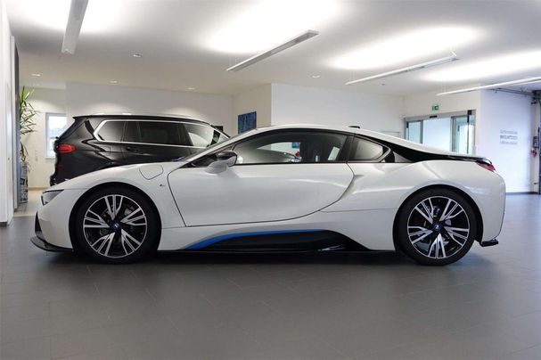 BMW i8 xDrive 170 kW image number 9