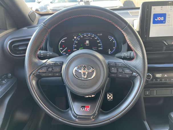 Toyota Yaris Cross 1.5 Hybrid GR SPORT 85 kW image number 22