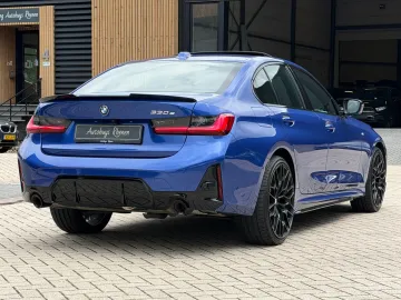 Car image 50