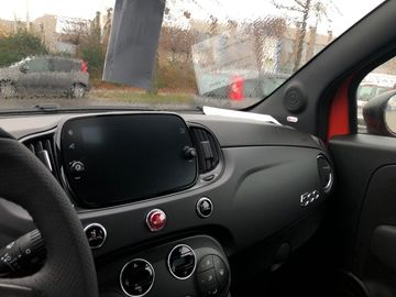 Car image 24