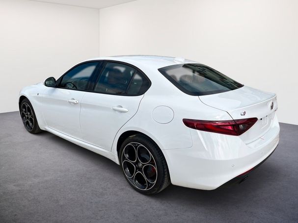 Alfa Romeo Giulia 2.0 Q4 206 kW image number 4