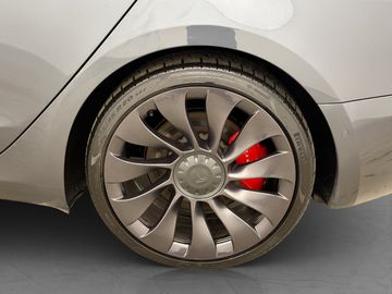 Car image 38