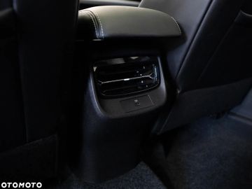 Car image 39