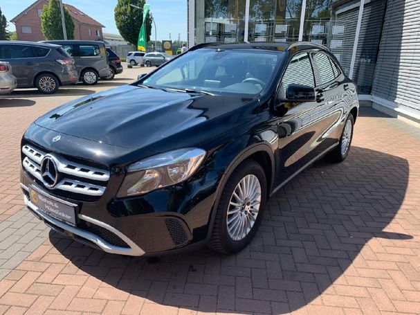 Mercedes-Benz GLA 180 90 kW image number 1