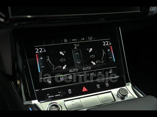 Audi Q8 50 quattro e-tron S-line 300 kW image number 36